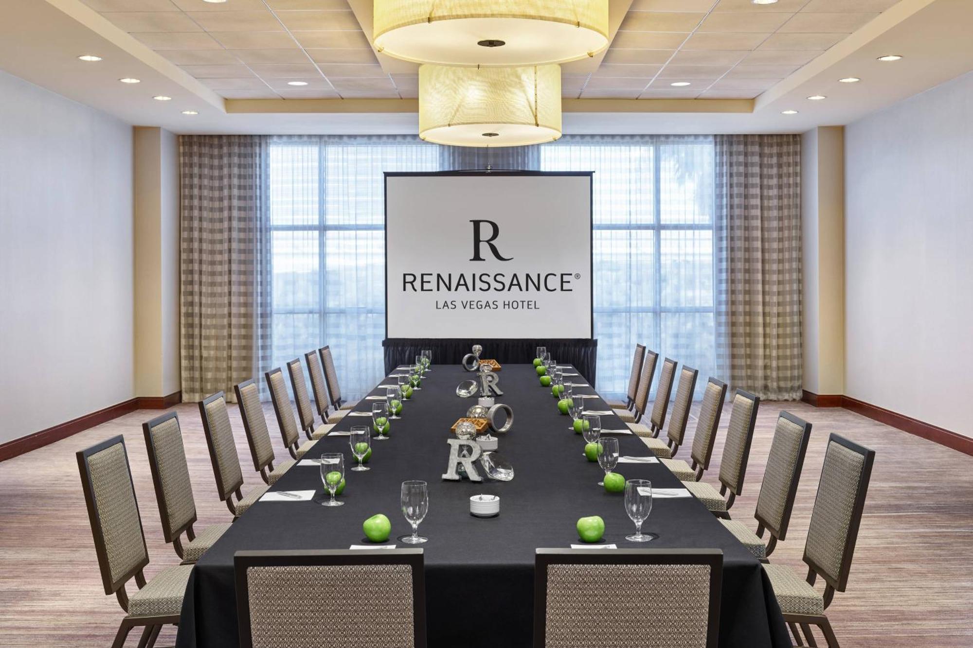 Renaissance Las Vegas Hotel Экстерьер фото