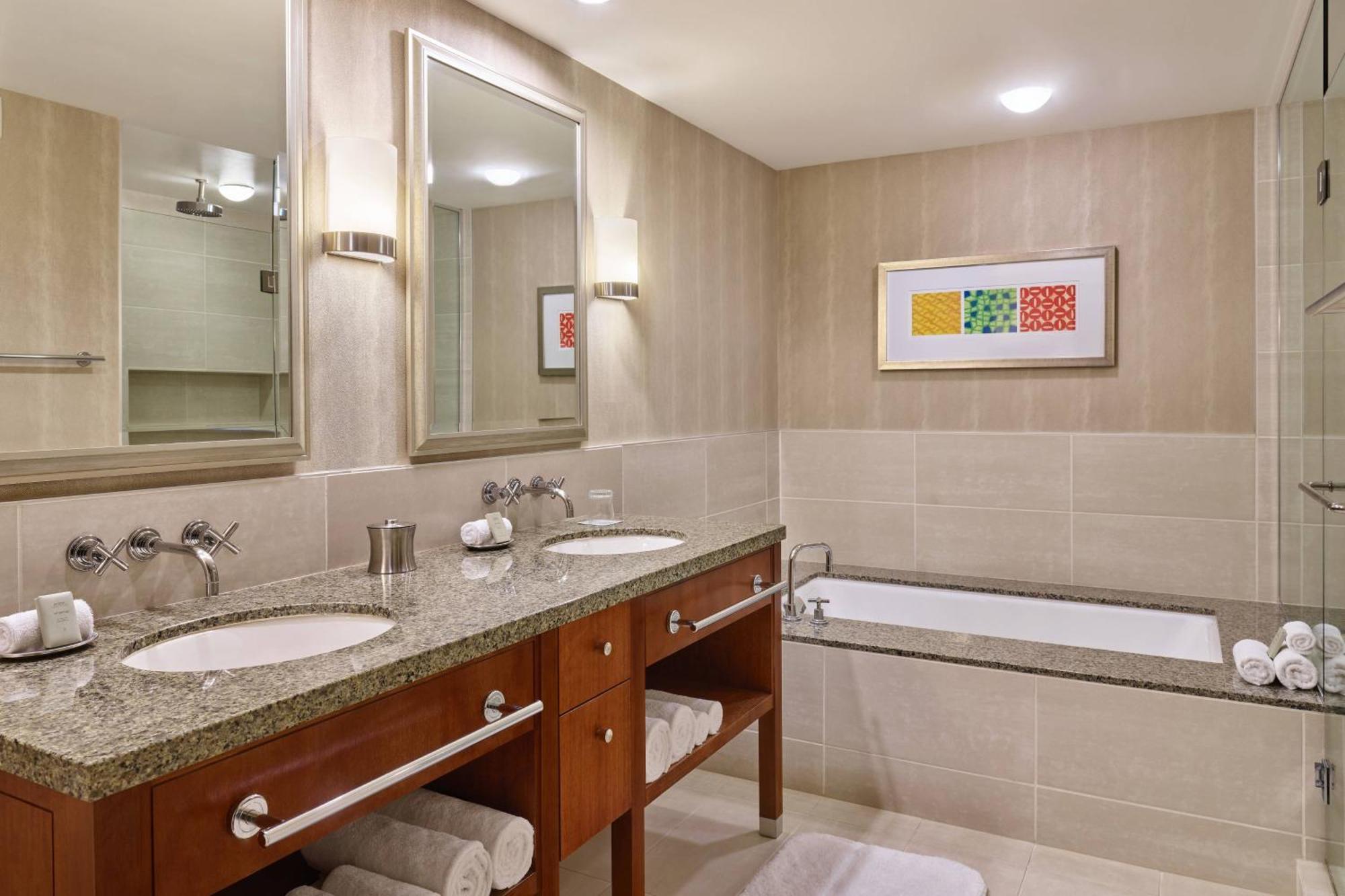 Renaissance Las Vegas Hotel Экстерьер фото
